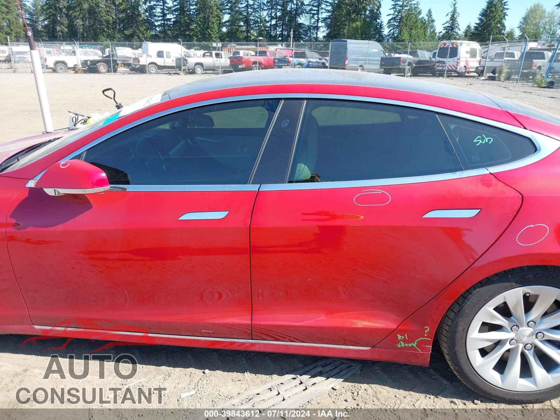 TESLA MODEL S 2017 - 5YJSA1E28HF214723