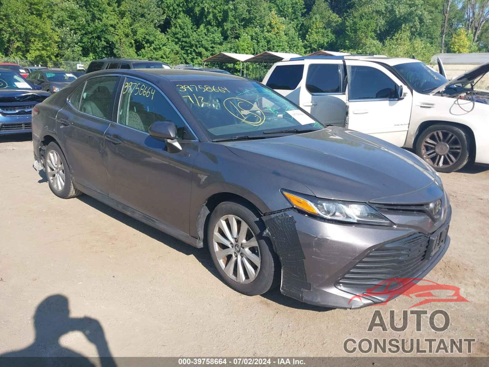 TOYOTA CAMRY 2019 - 4T1B11HK8KU269923