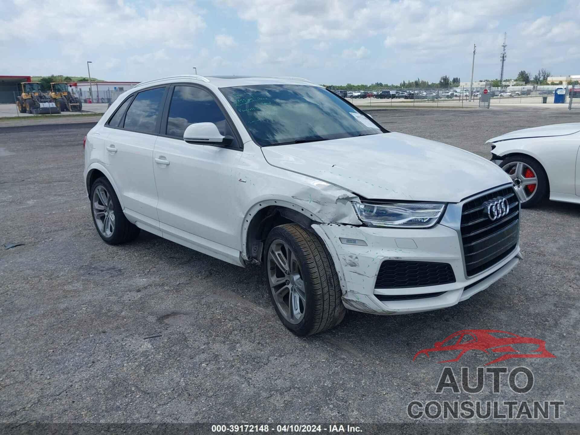 AUDI Q3 2018 - WA1BCCFS6JR032355