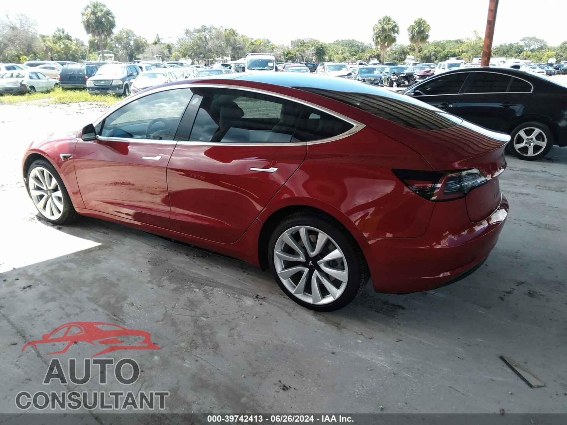 TESLA MODEL 3 2018 - 5YJ3E1EB8JF122395