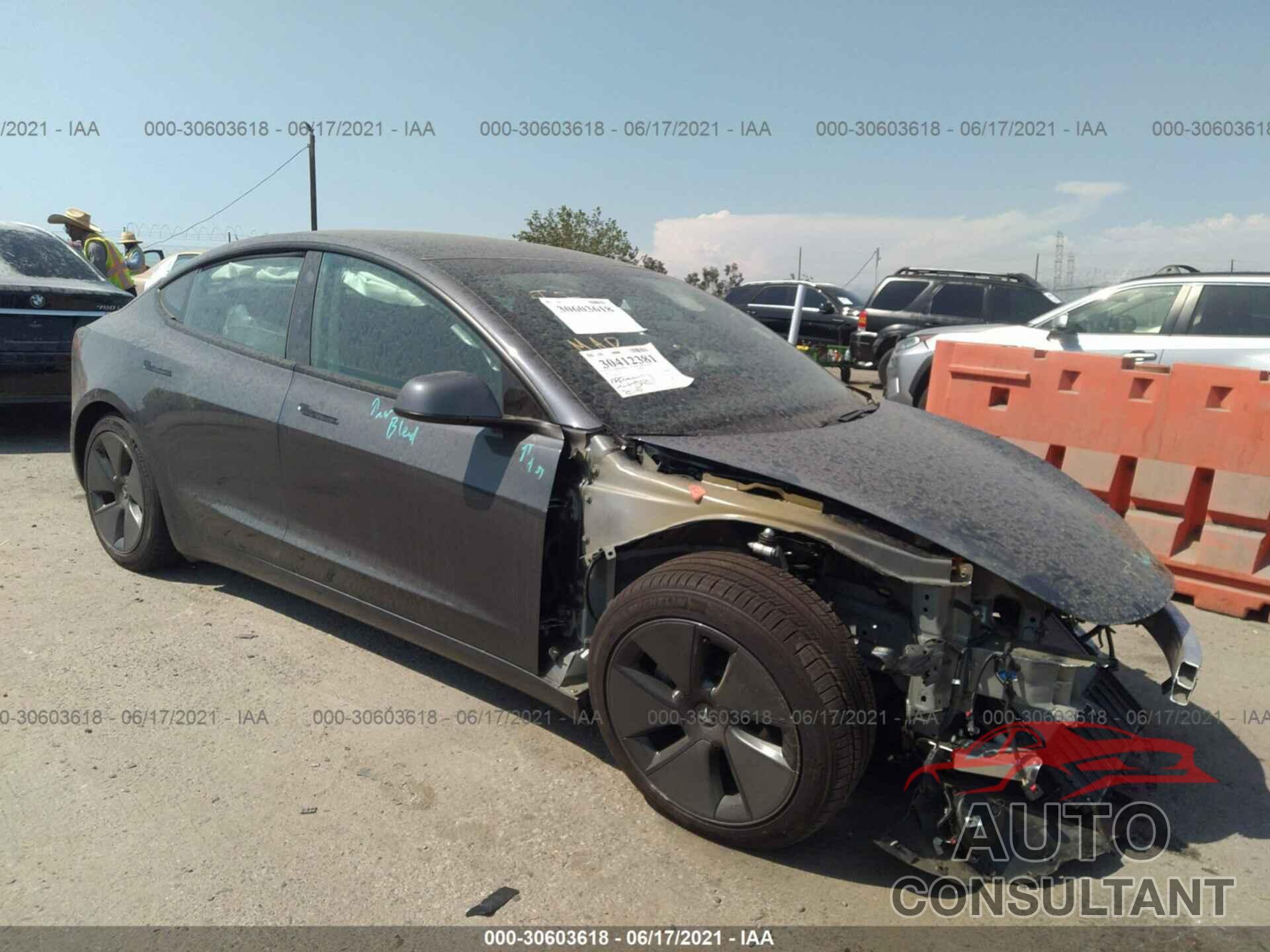 TESLA MODEL 3 2021 - 5YJ3E1EB9MF938441