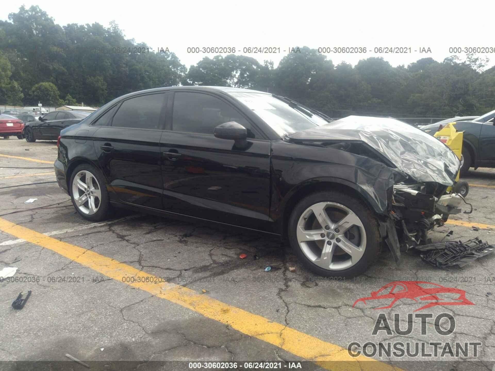 AUDI A3 SEDAN 2017 - WAUAUGFF6H1074670