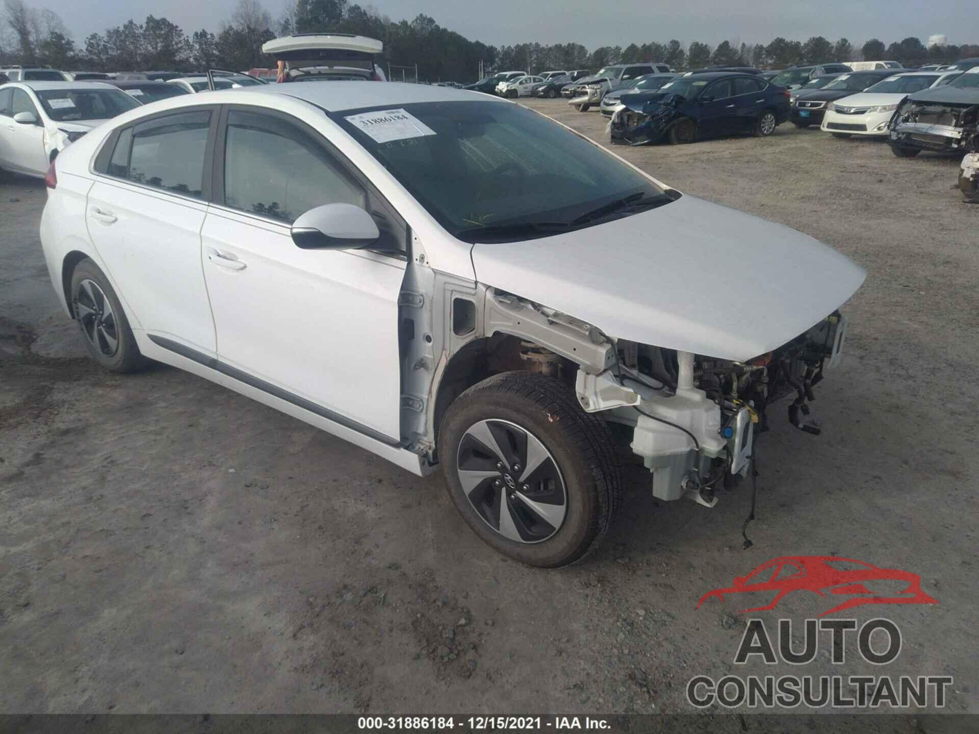 HYUNDAI IONIQ HYBRID 2017 - KMHC75LC2HU028264