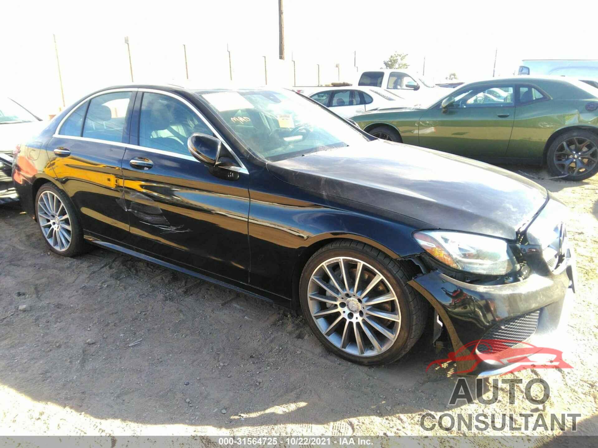 MERCEDES-BENZ C-CLASS 2016 - 55SWF4JB5GU110049