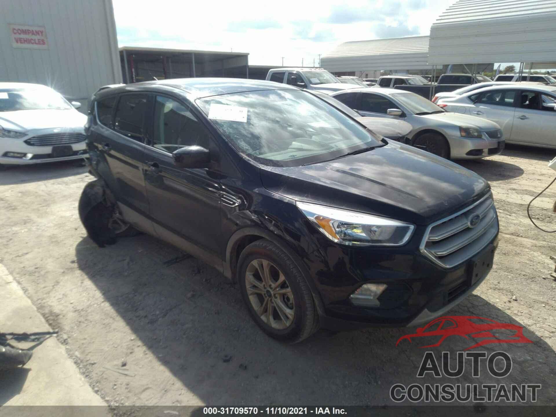 FORD ESCAPE 2019 - 1FMCU0G97KUB07429