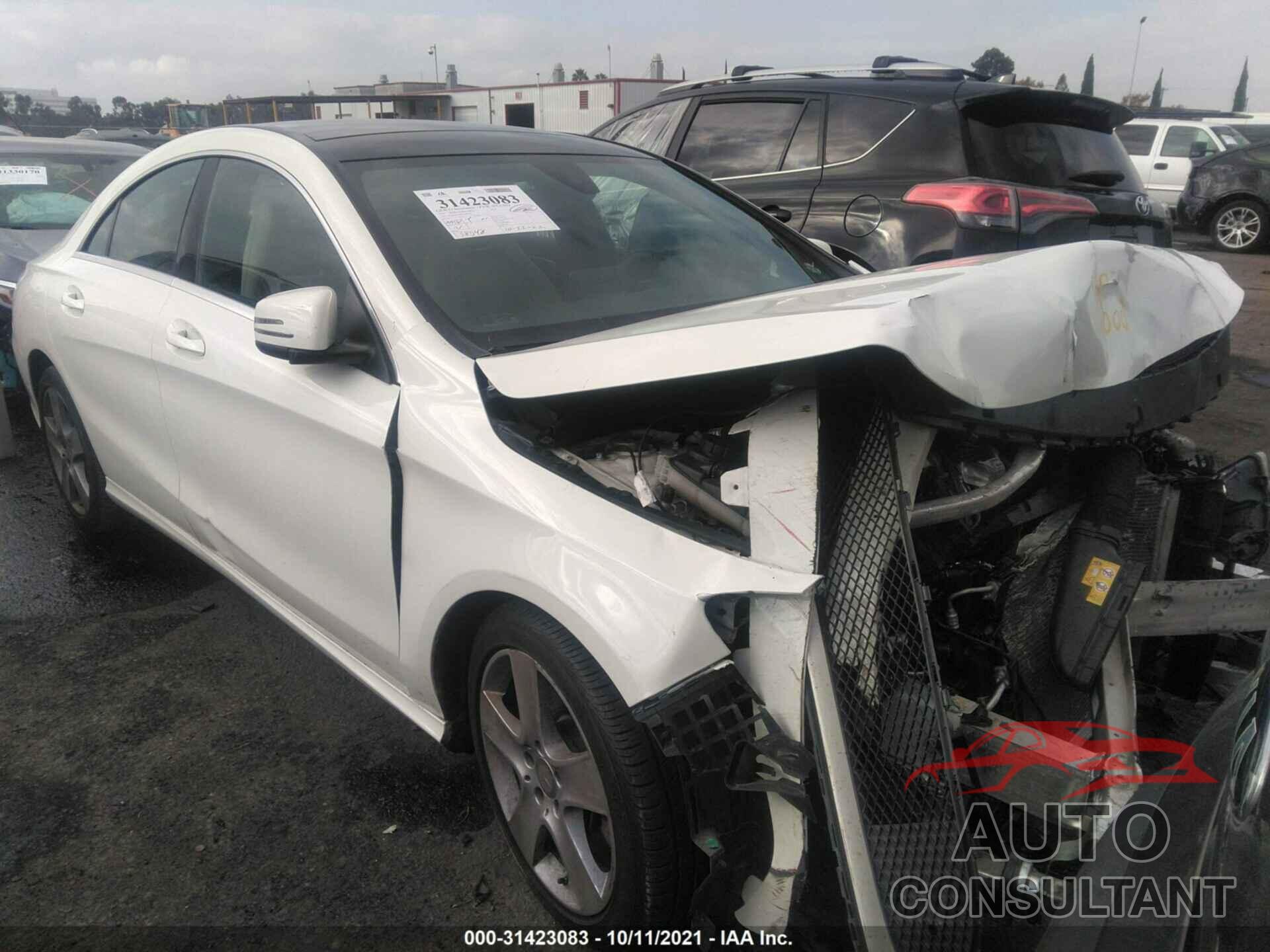MERCEDES-BENZ CLA 2017 - WDDSJ4EB8HN440172