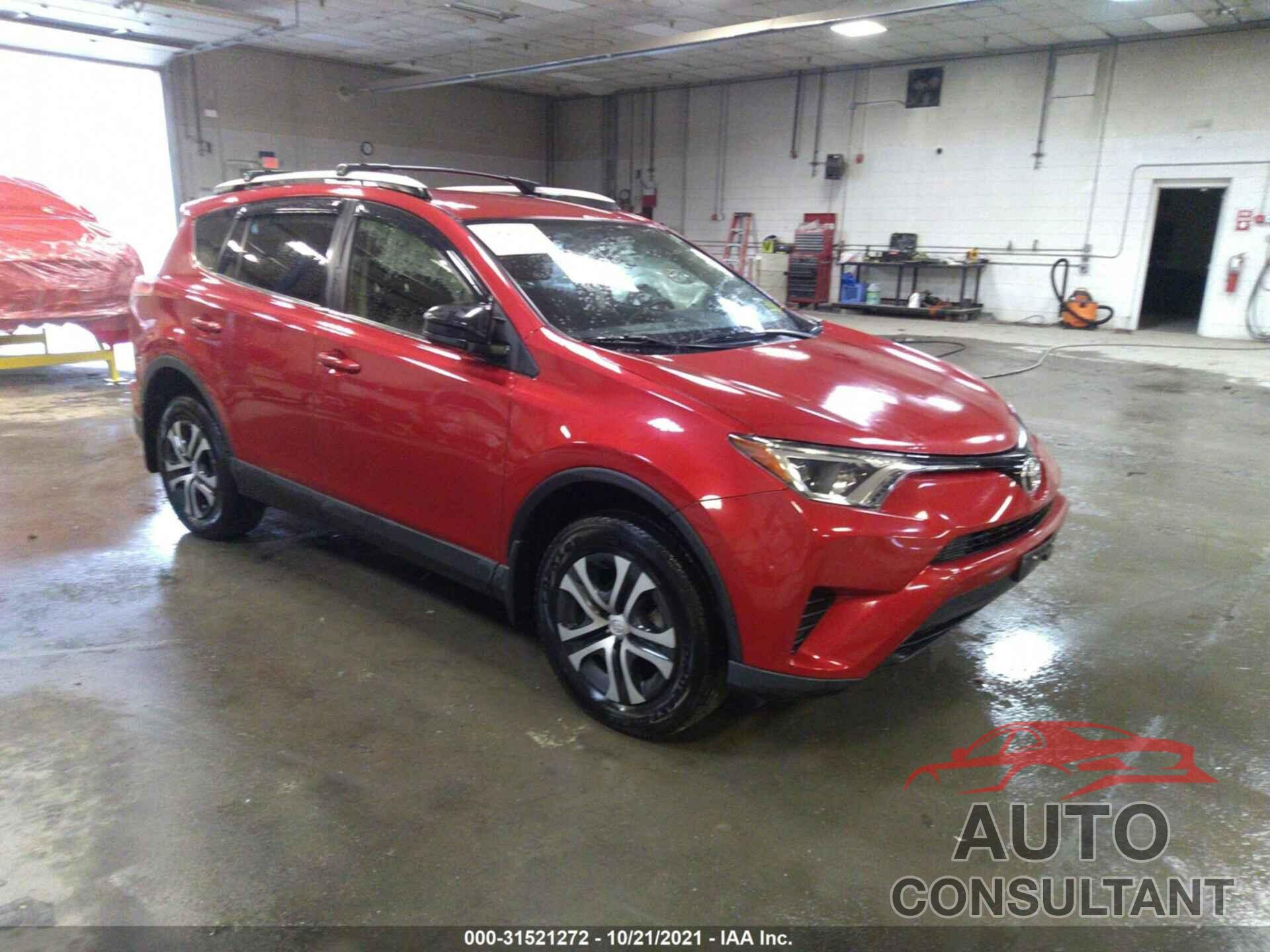 TOYOTA RAV4 2016 - JTMBFREV5GJ096566