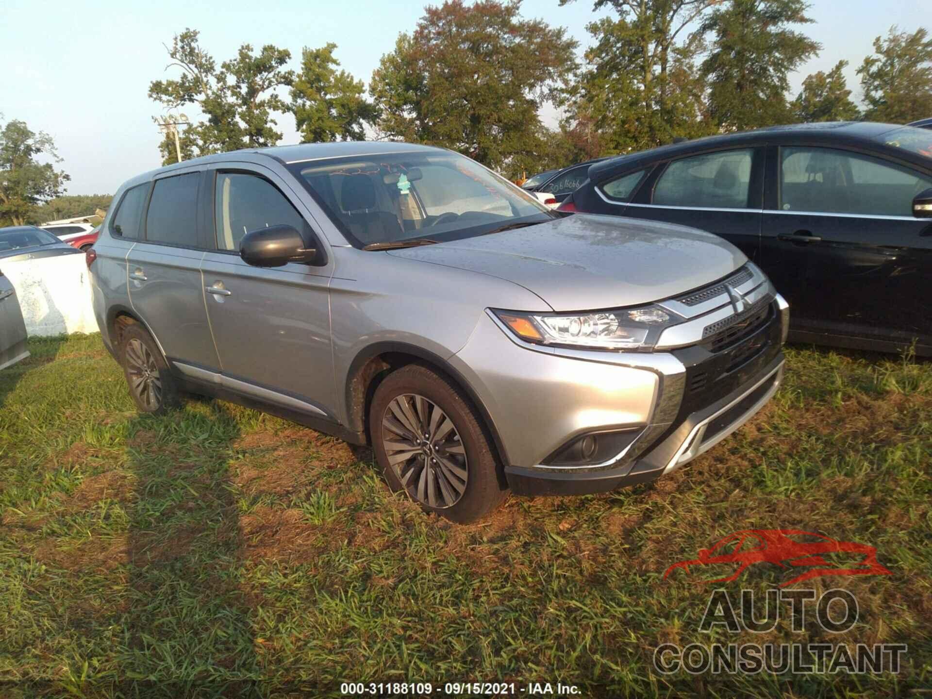 MITSUBISHI OUTLANDER 2019 - JA4AD2A38KZ004416