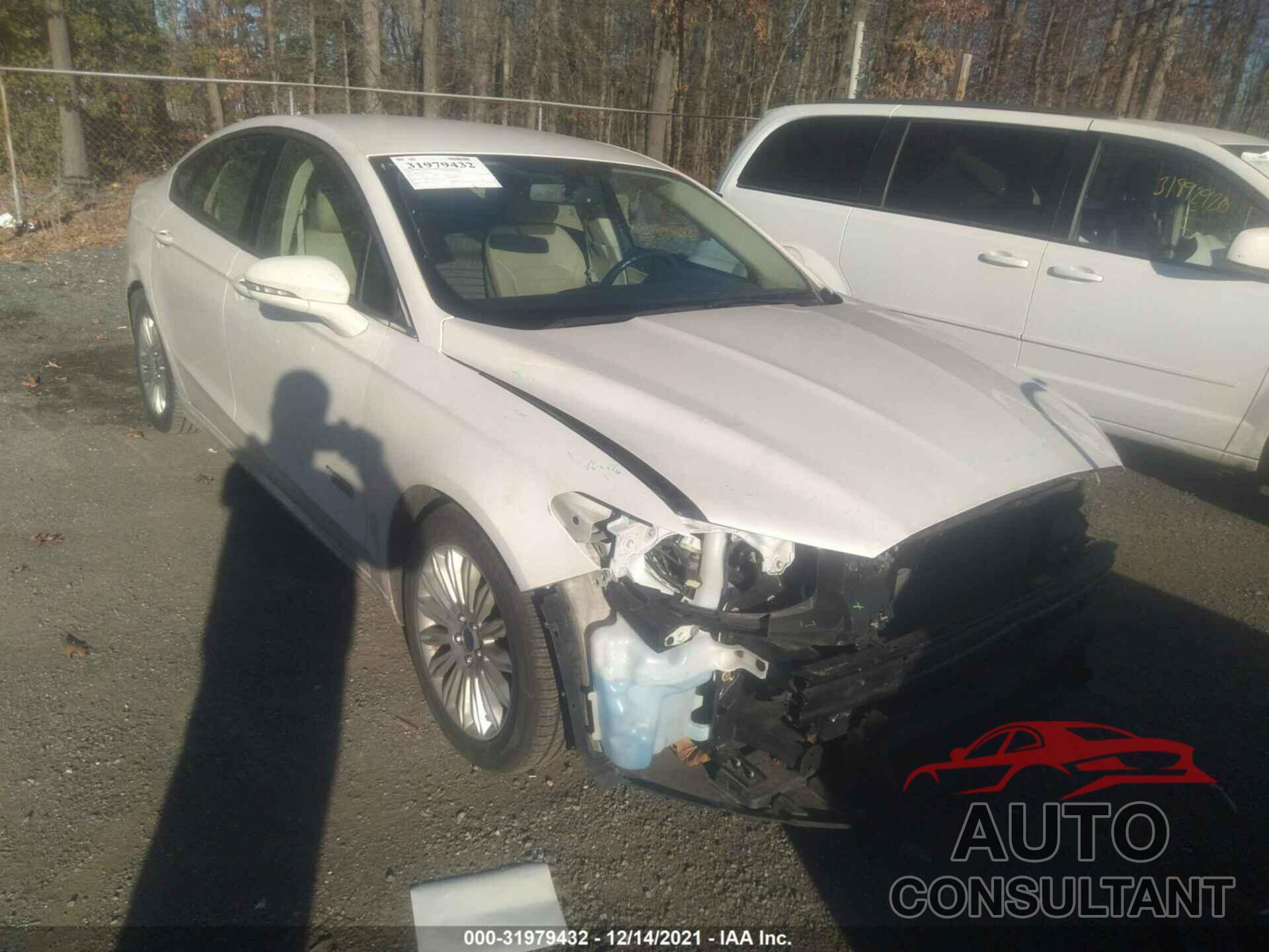 FORD FUSION ENERGI 2016 - 3FA6P0PU2GR377847