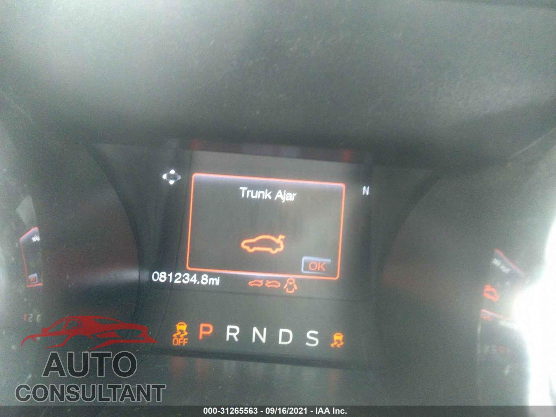 FORD MUSTANG 2017 - 1FA6P8CF0H5270905