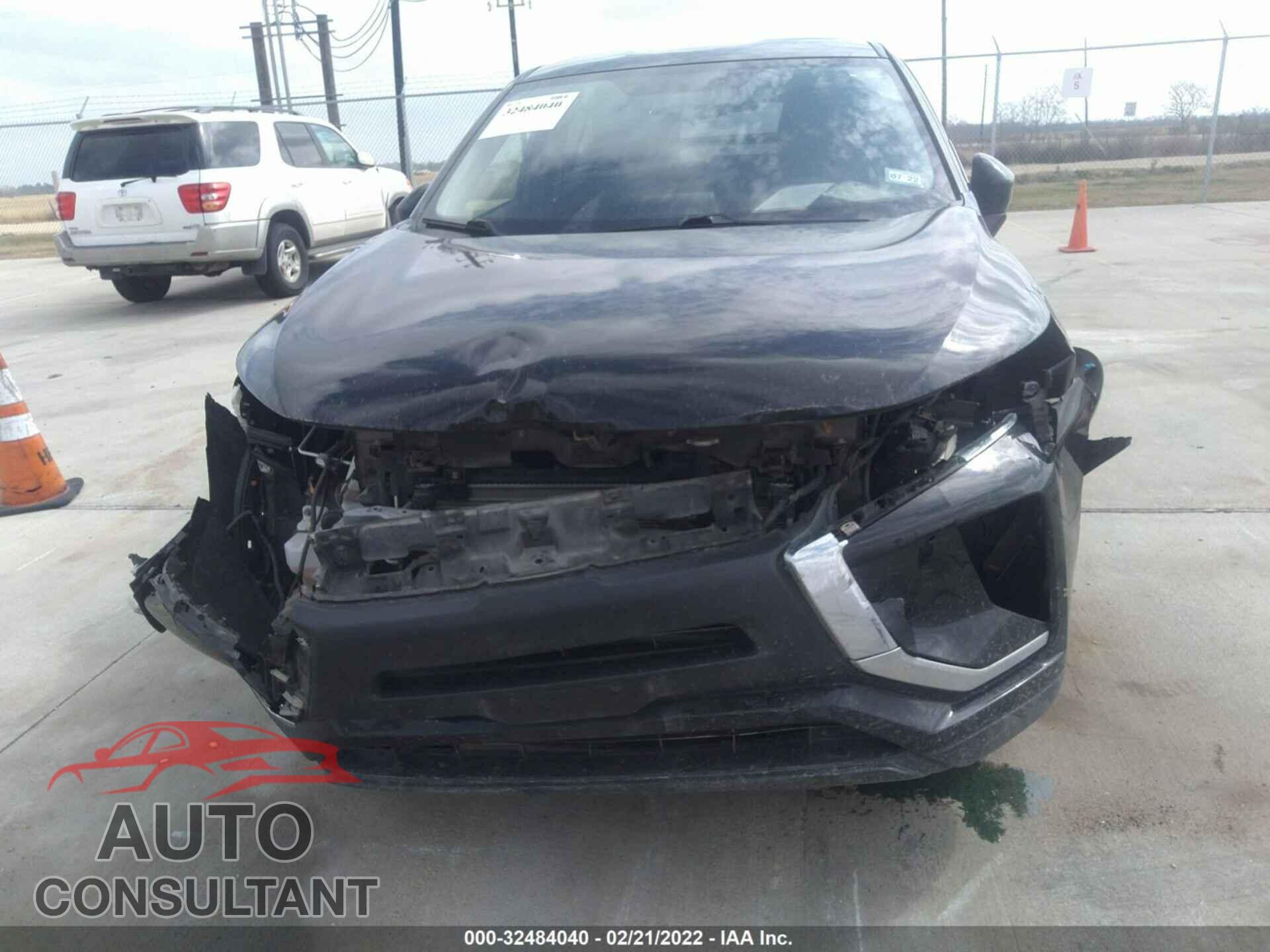 MITSUBISHI ECLIPSE CROSS 2018 - JA4AT4AA8JZ048038