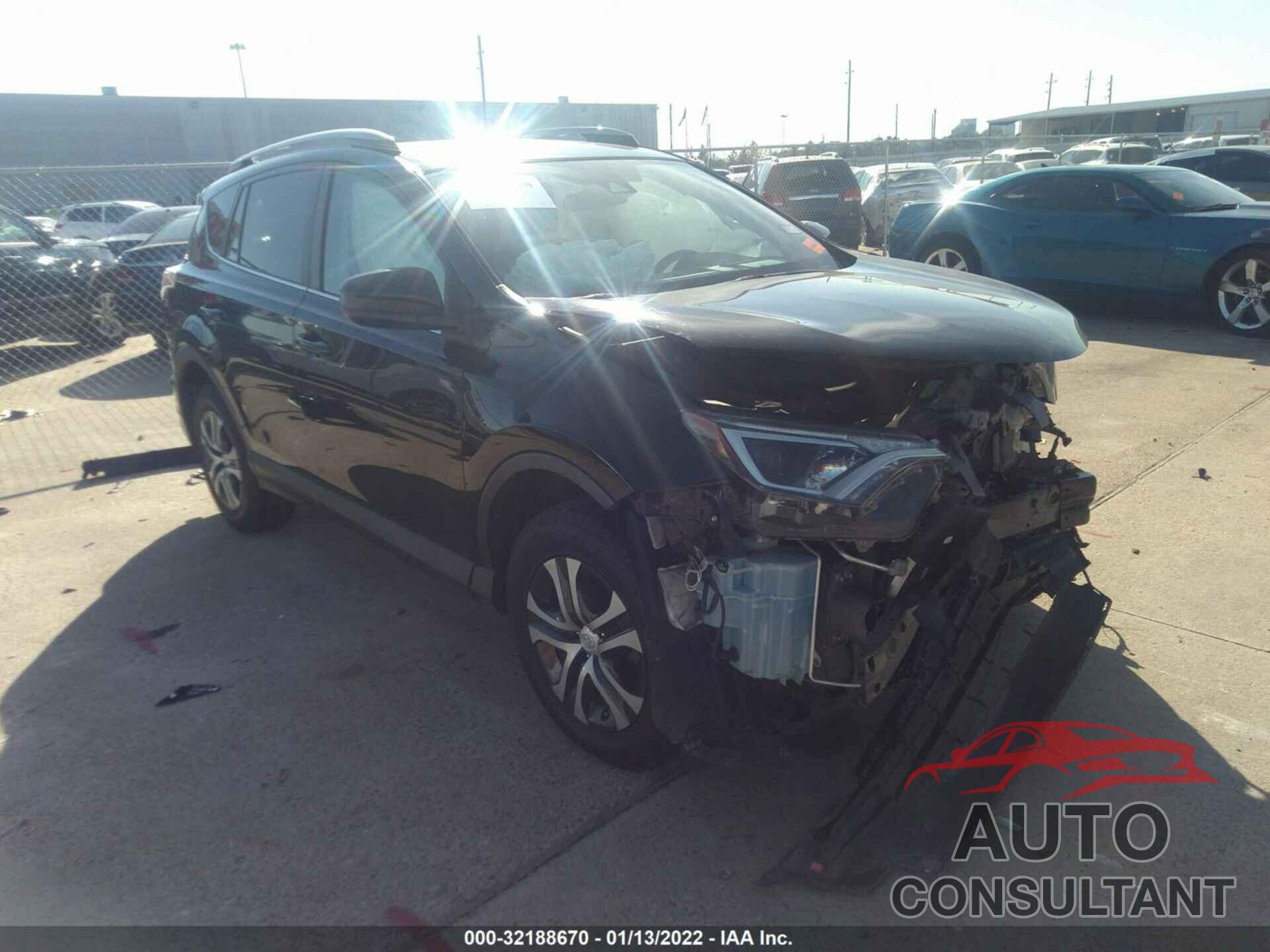TOYOTA RAV4 2018 - 2T3ZFREV3JW420914