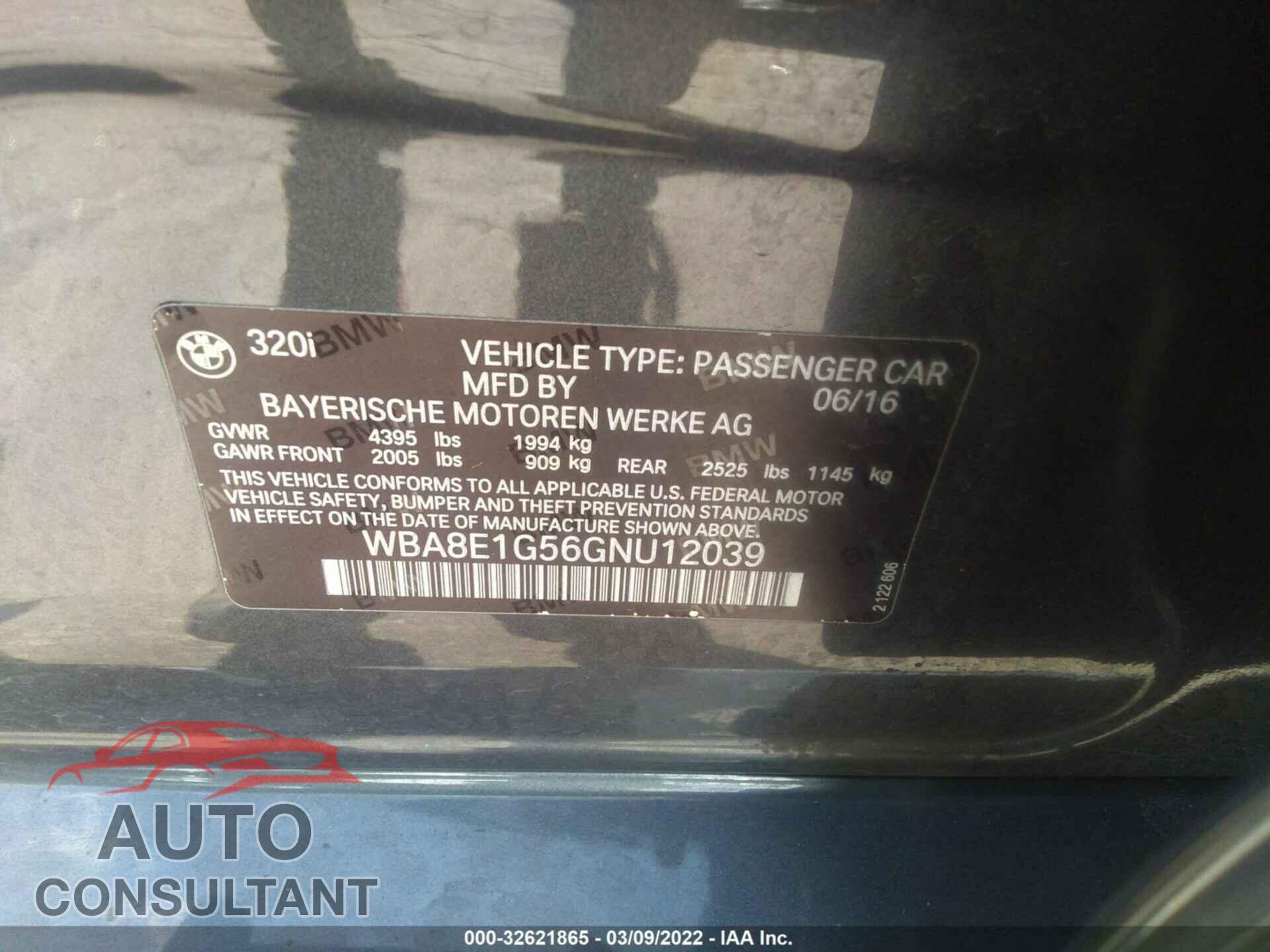 BMW 3 SERIES 2016 - WBA8E1G56GNU12039