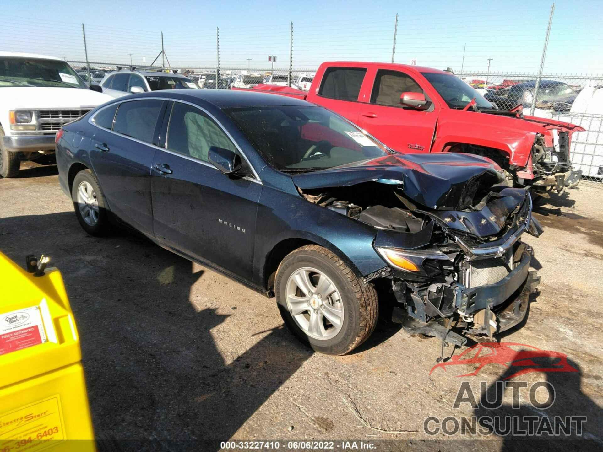 CHEVROLET MALIBU 2019 - 1G1ZD5ST2KF119855