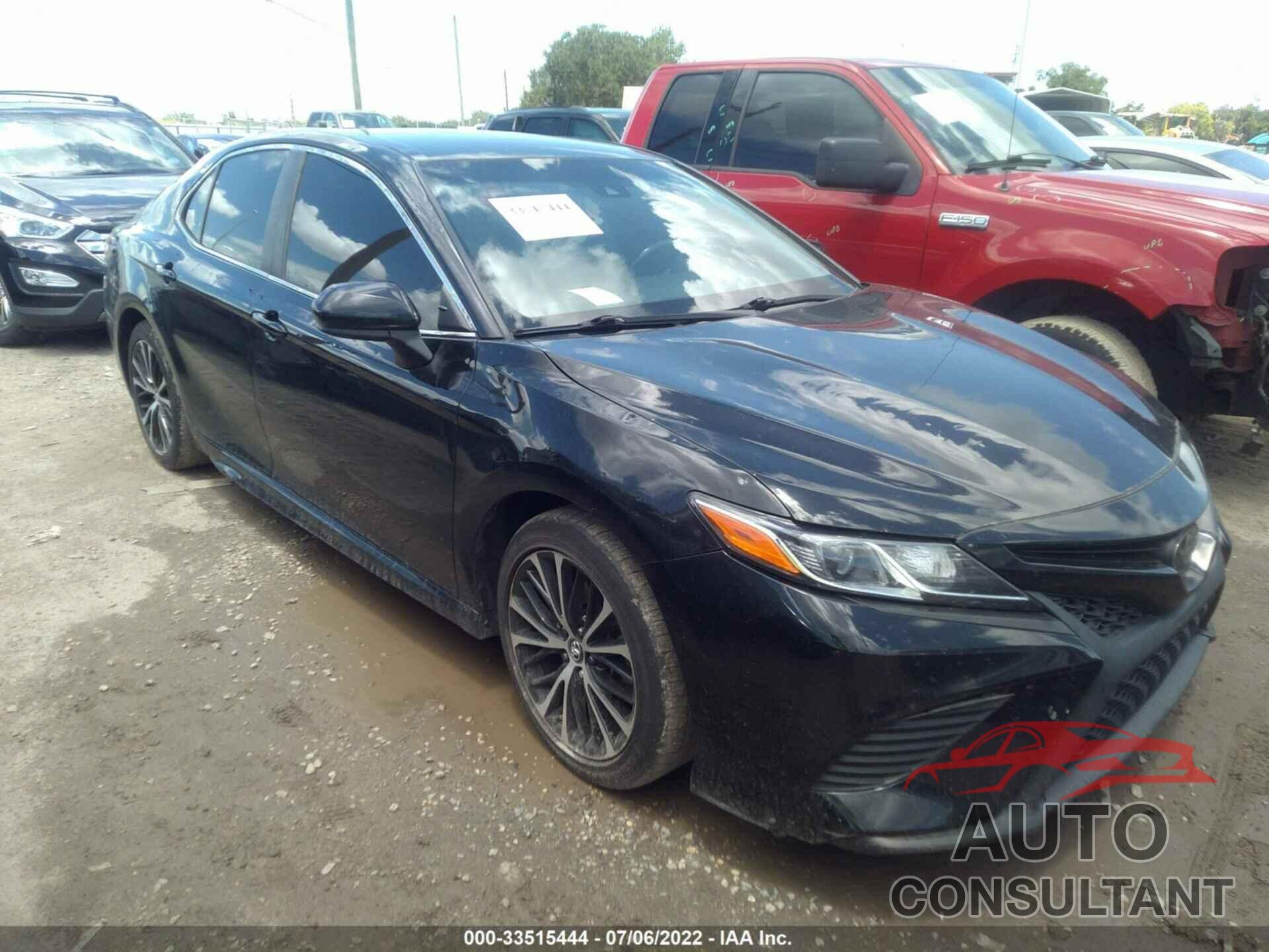 TOYOTA CAMRY 2019 - 4T1B11HK2KU181871