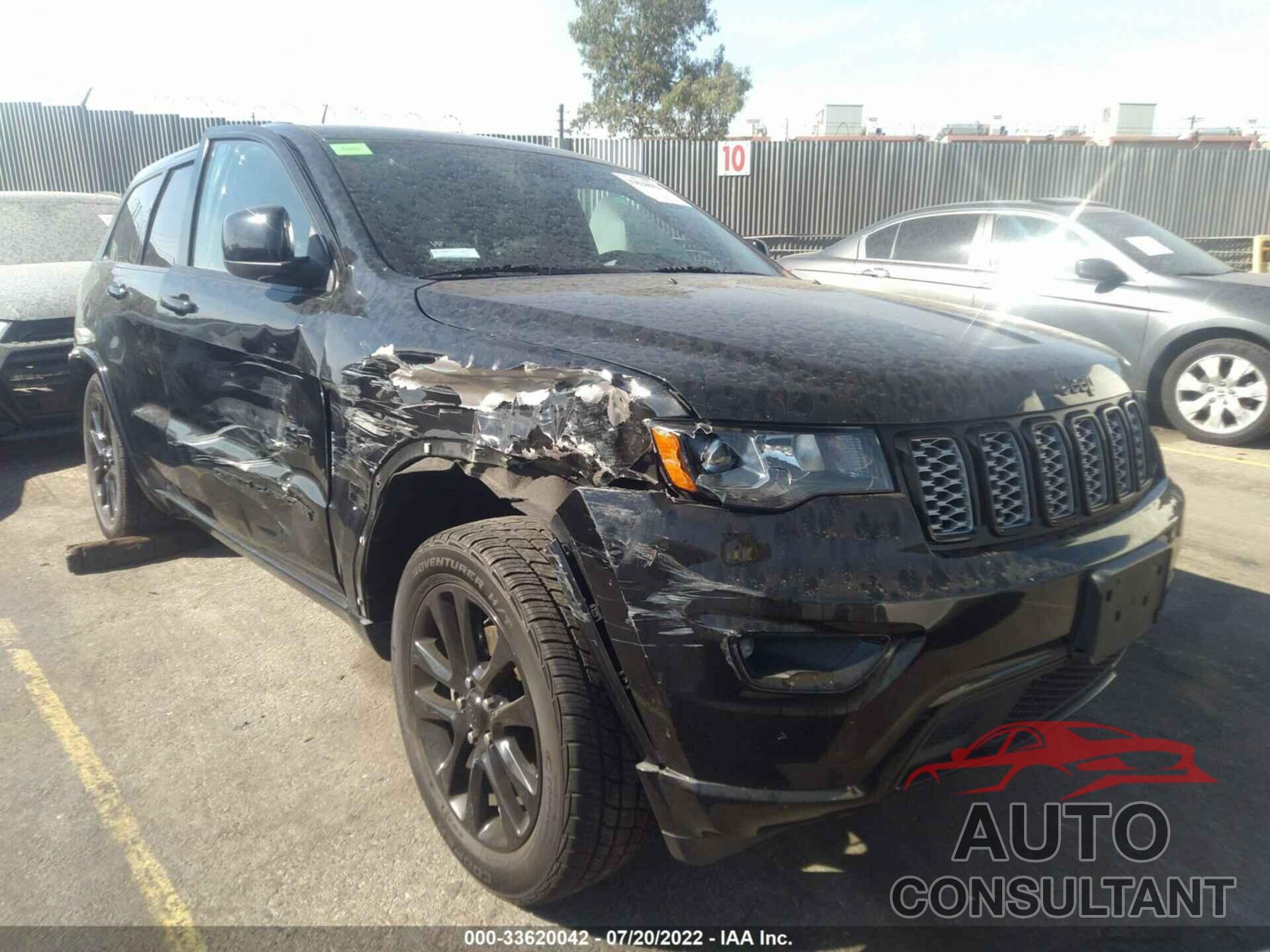 JEEP GRAND CHEROKEE 2017 - 1C4RJEAG0HC953069