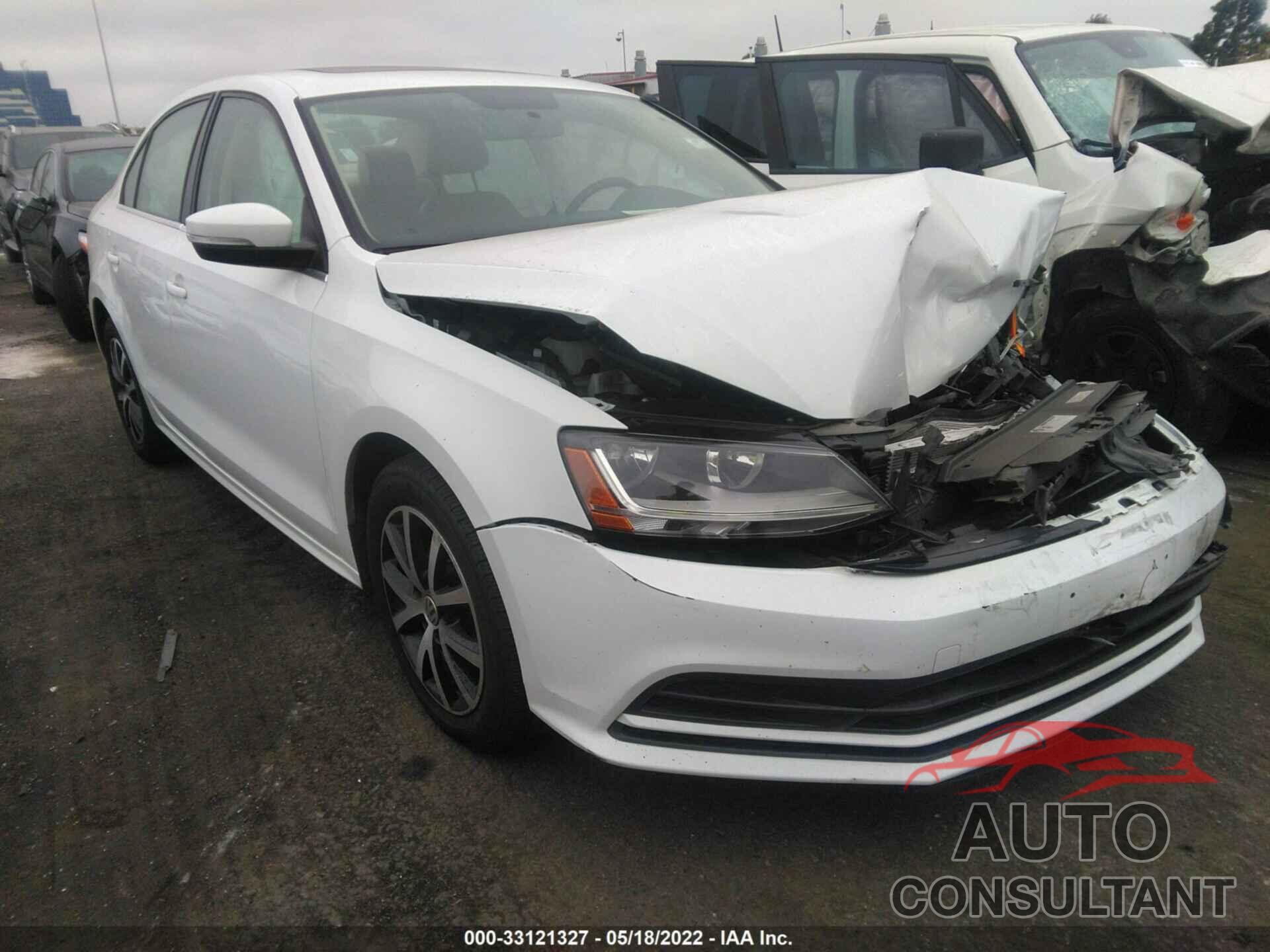 VOLKSWAGEN JETTA 2017 - 3VWDB7AJ1HM370357