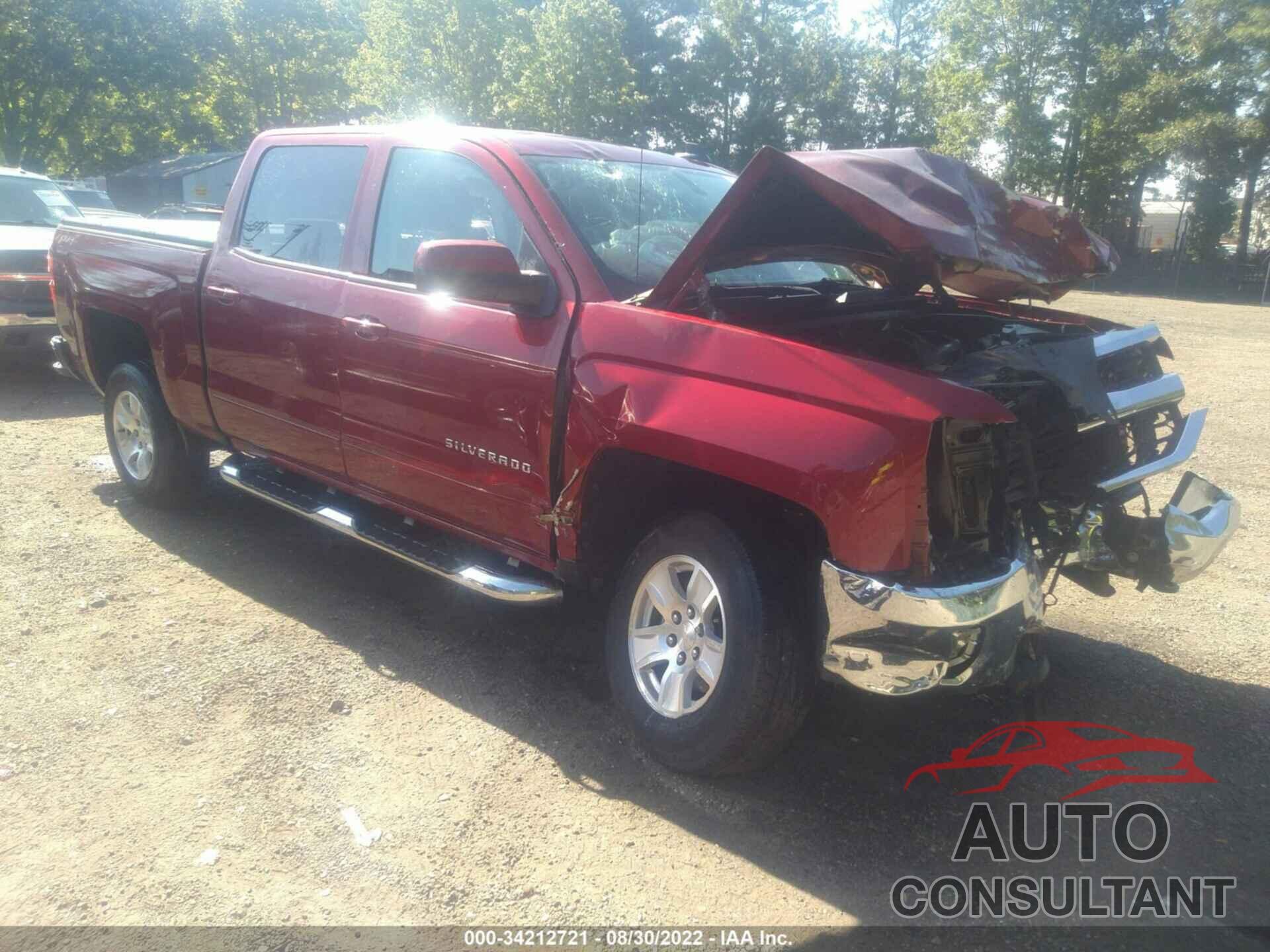 CHEVROLET SILVERADO 1500 2018 - 3GCUKREH9JG211015
