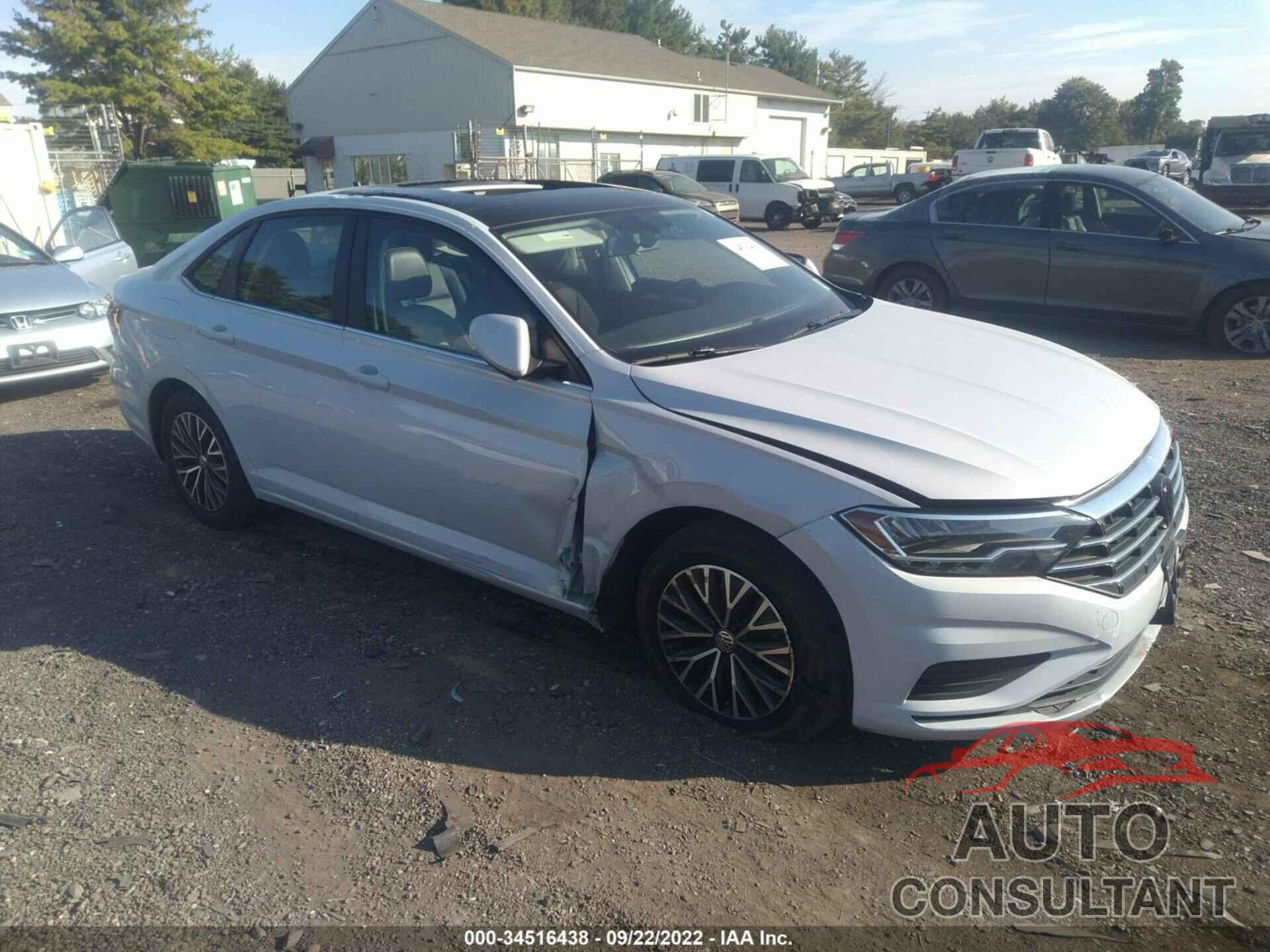 VOLKSWAGEN JETTA 2019 - 3VWC57BU5KM039901