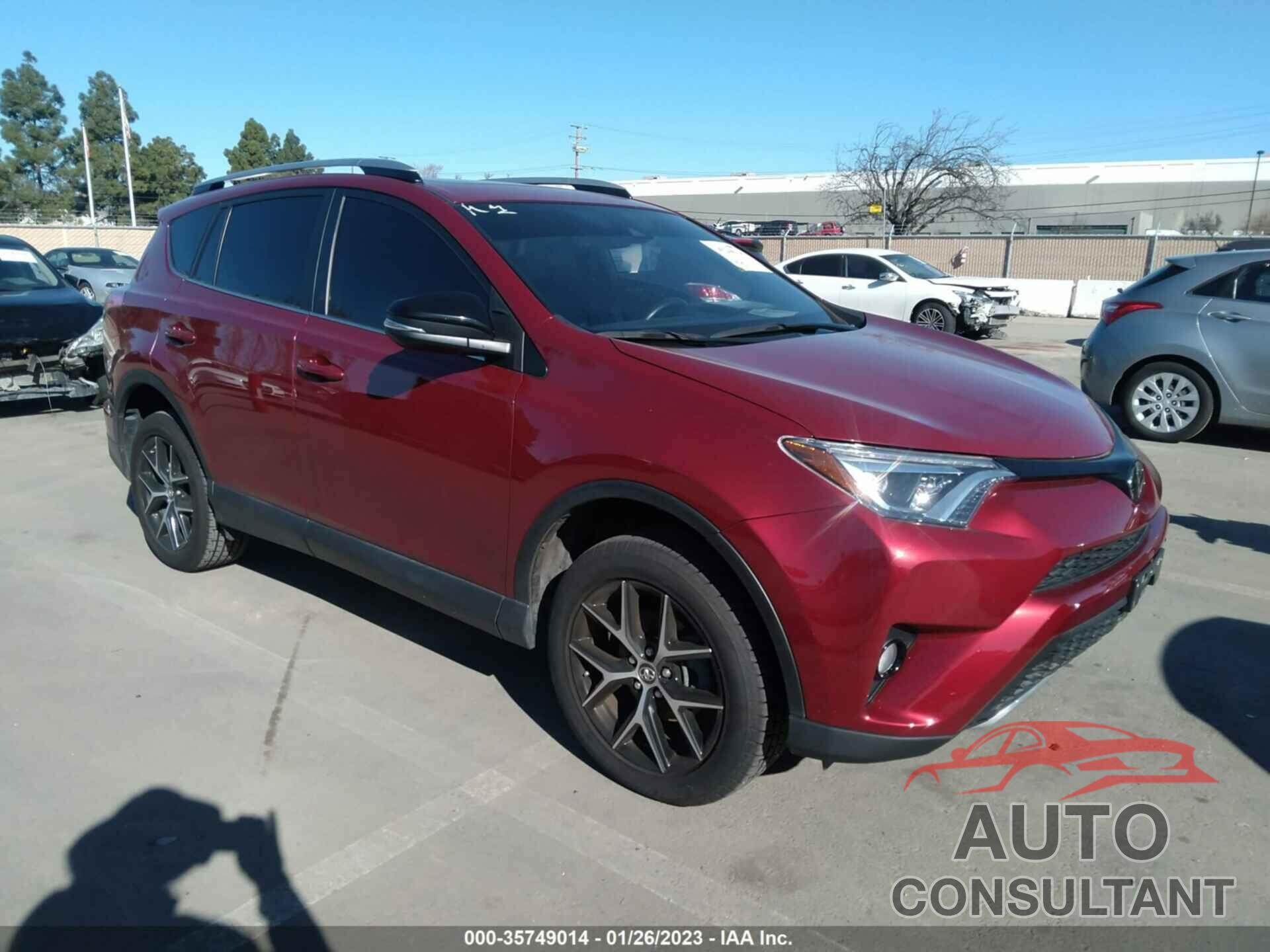 TOYOTA RAV4 2018 - JTMJFREV2JD238700