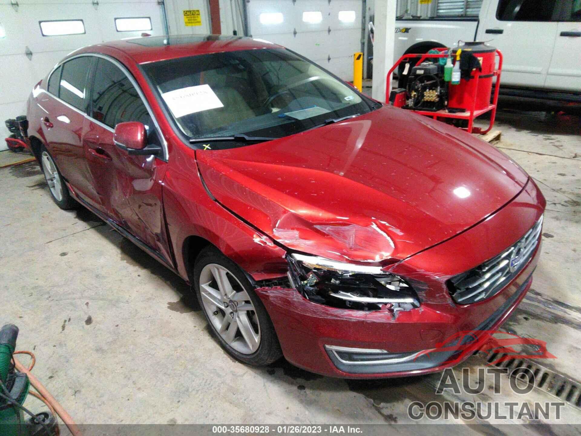 VOLVO S60 2015 - YV140MFK1F2337379