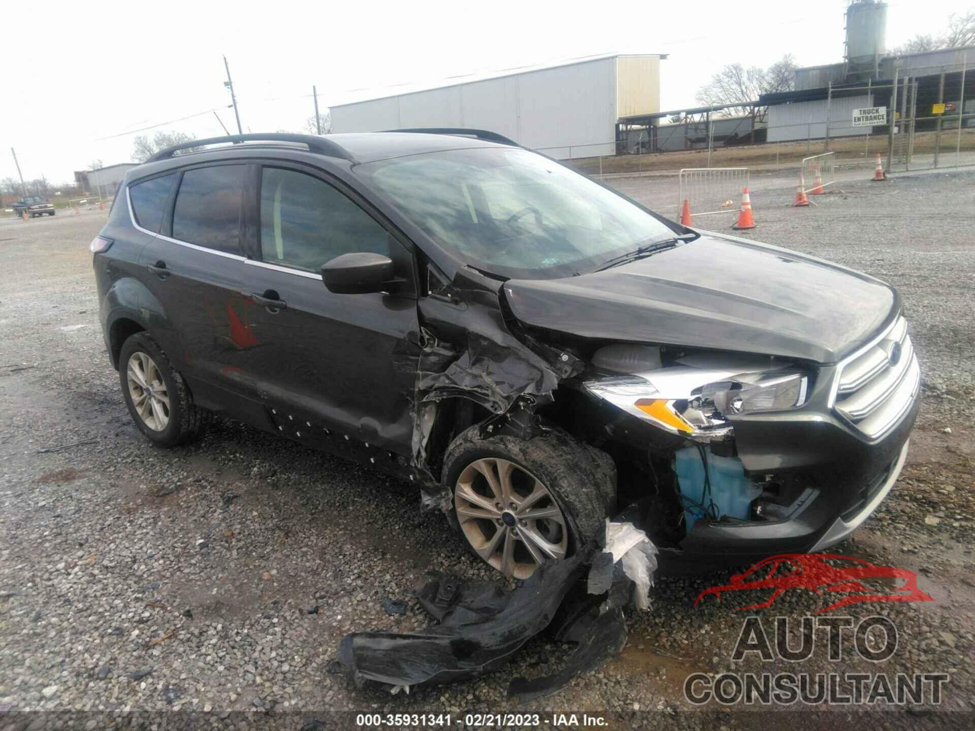 FORD ESCAPE 2018 - 1FMCU0GD8JUB50339
