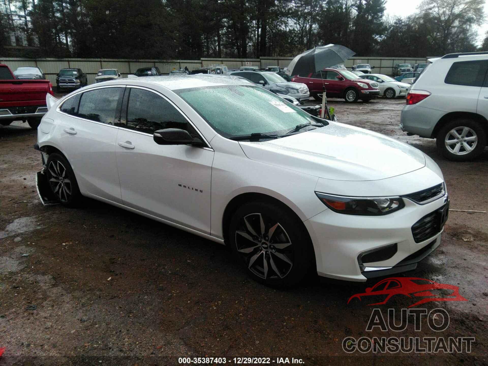 CHEVROLET MALIBU 2018 - 1G1ZD5STXJF277617
