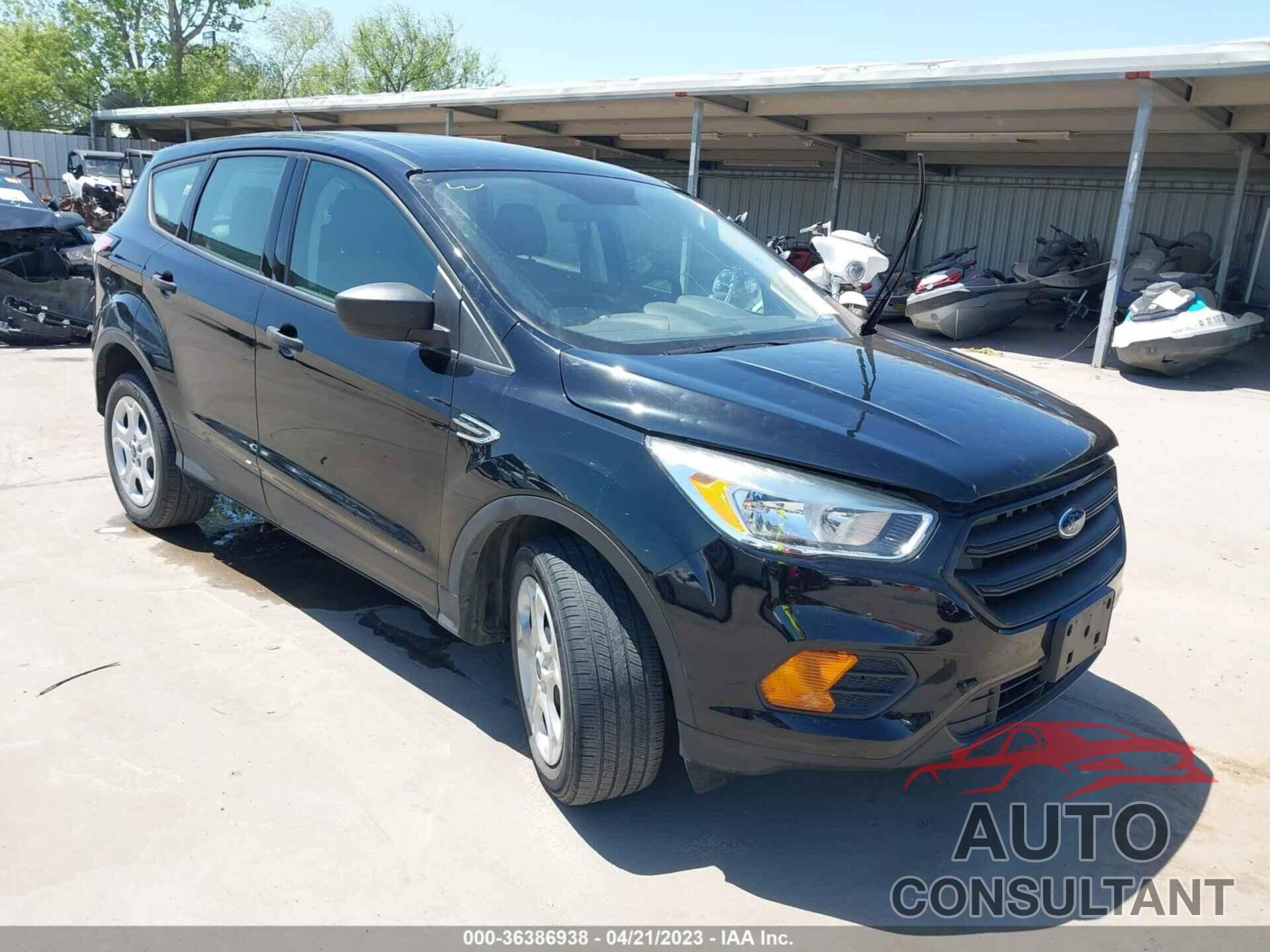 FORD ESCAPE 2017 - 1FMCU0F75HUD75940