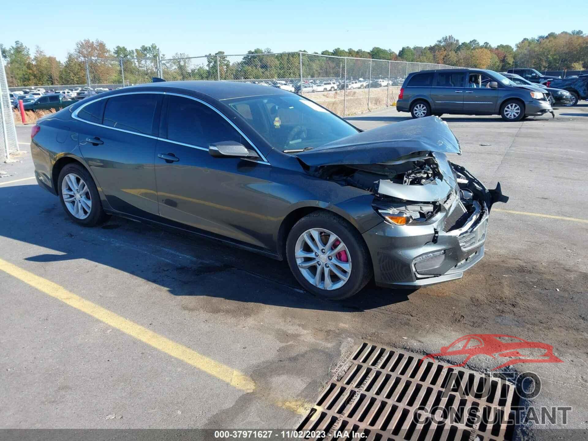 CHEVROLET MALIBU 2017 - 1G1ZE5ST9HF148677