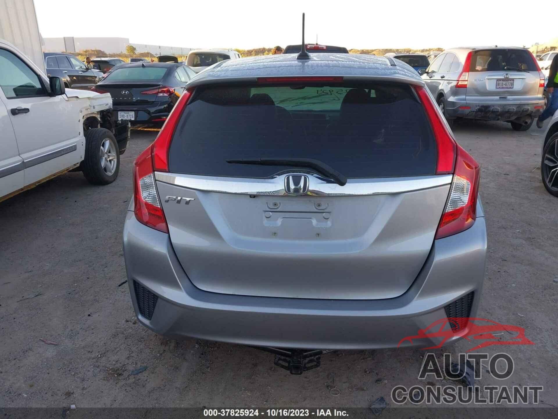 HONDA FIT 2017 - JHMGK5H93HS020251