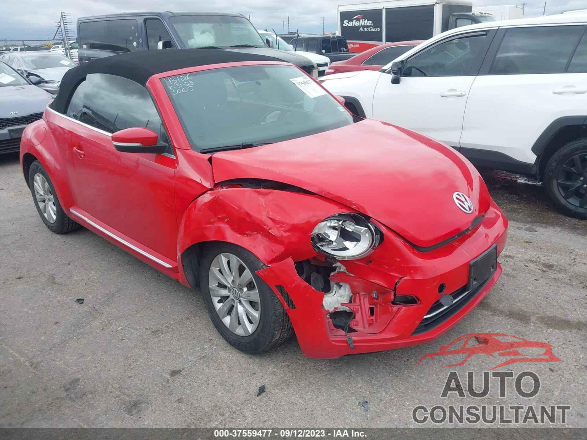 VOLKSWAGEN BEETLE 2019 - 3VW5DAAT0KM507647