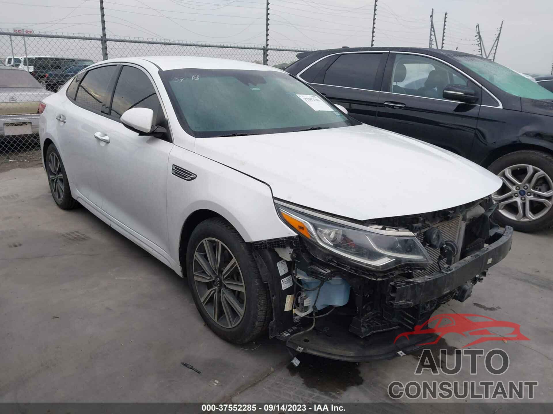 KIA OPTIMA 2019 - 5XXGU4L14KG353521
