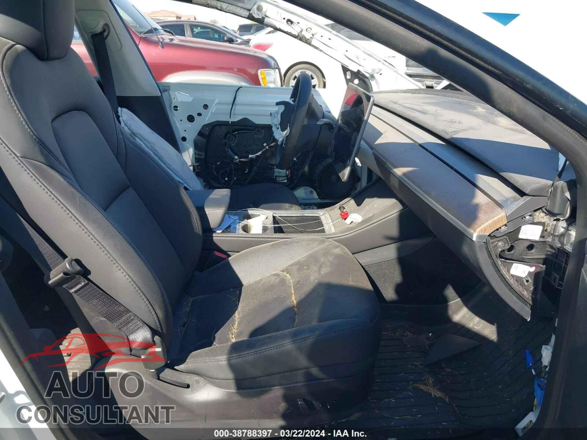 TESLA MODEL 3 2023 - 5YJ3E1EA7PF491149