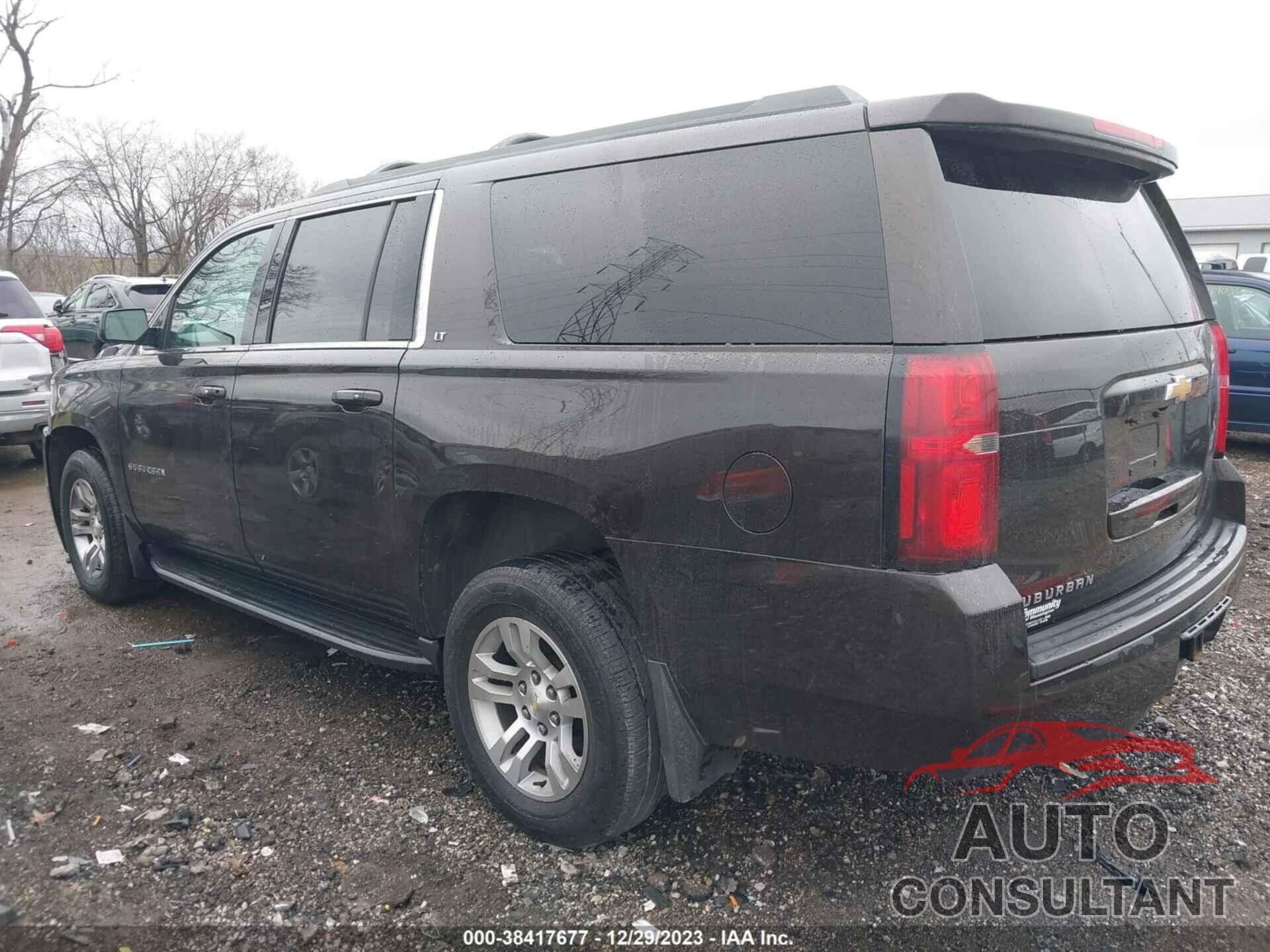 CHEVROLET SUBURBAN 2018 - 1GNSKHKCXJR138478