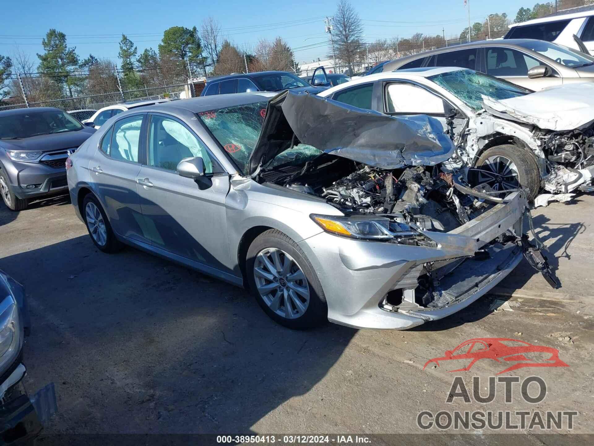 TOYOTA CAMRY 2020 - 4T1C11AK6LU971531