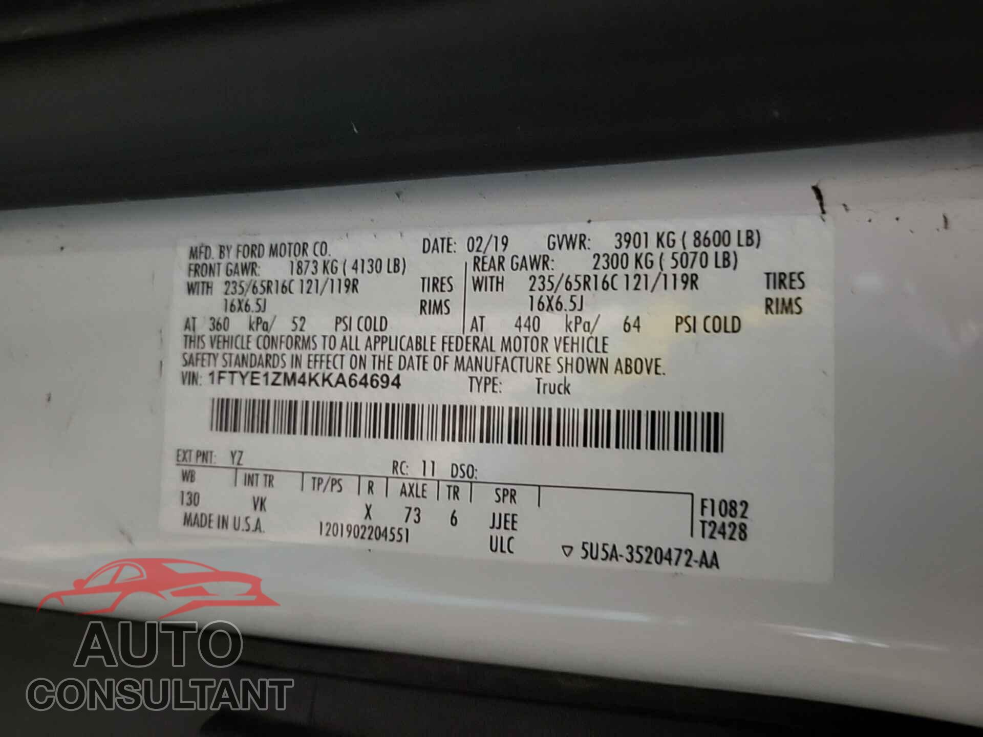 FORD TRANSIT-150 2019 - 1FTYE1ZM4KKA64694