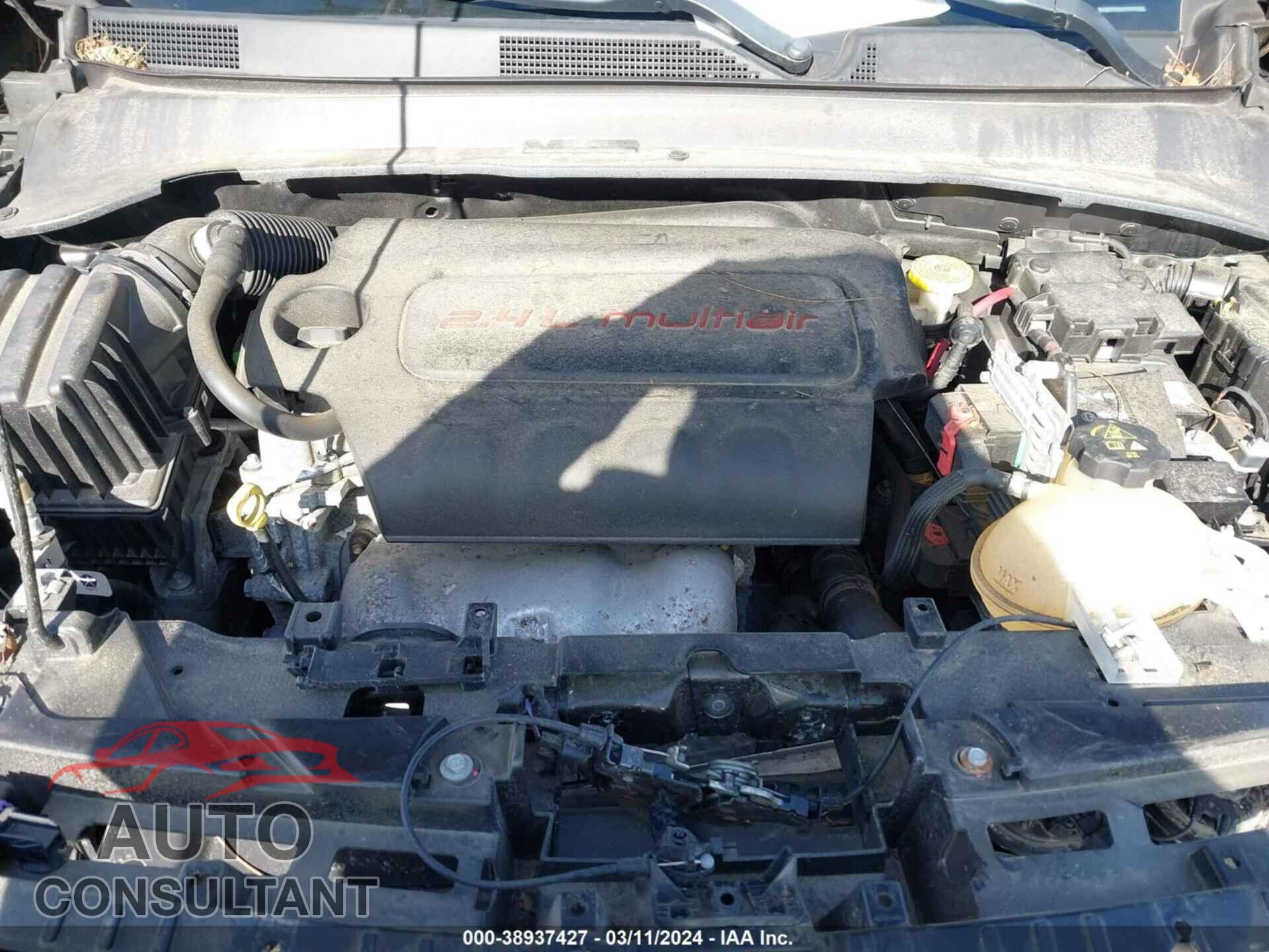 JEEP COMPASS 2018 - 3C4NJDBB1JT200737