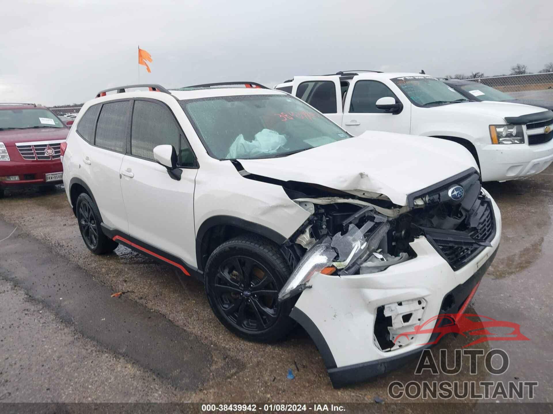 SUBARU FORESTER 2019 - JF2SKAPC9KH401609