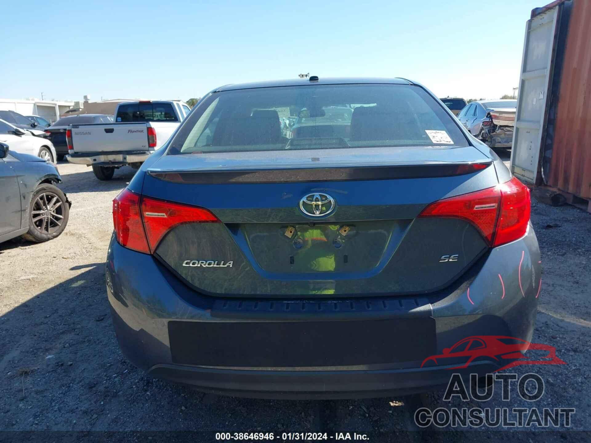 TOYOTA COROLLA 2018 - 2T1BURHE5JC969253