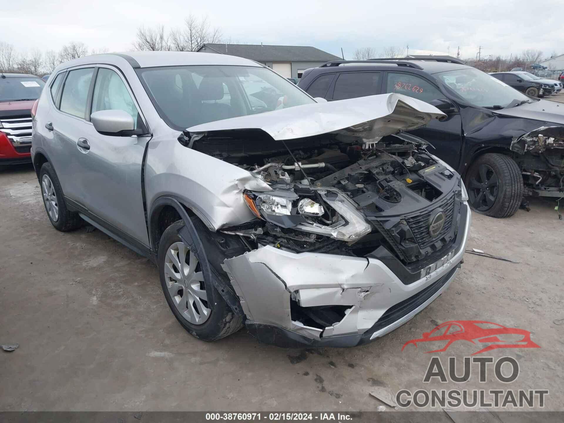 NISSAN ROGUE 2018 - JN8AT2MV1JW309010