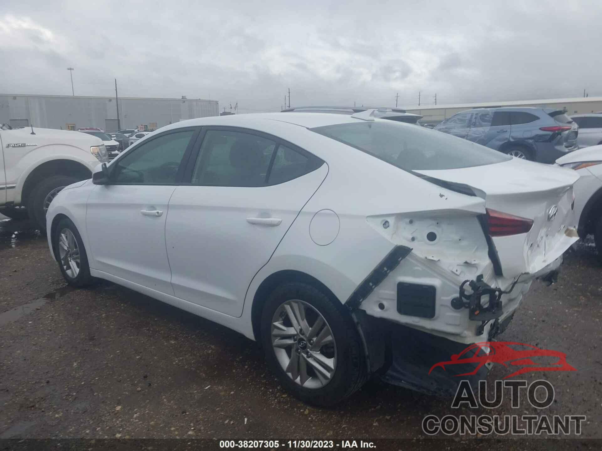 HYUNDAI ELANTRA 2020 - 5NPD84LF0LH514150