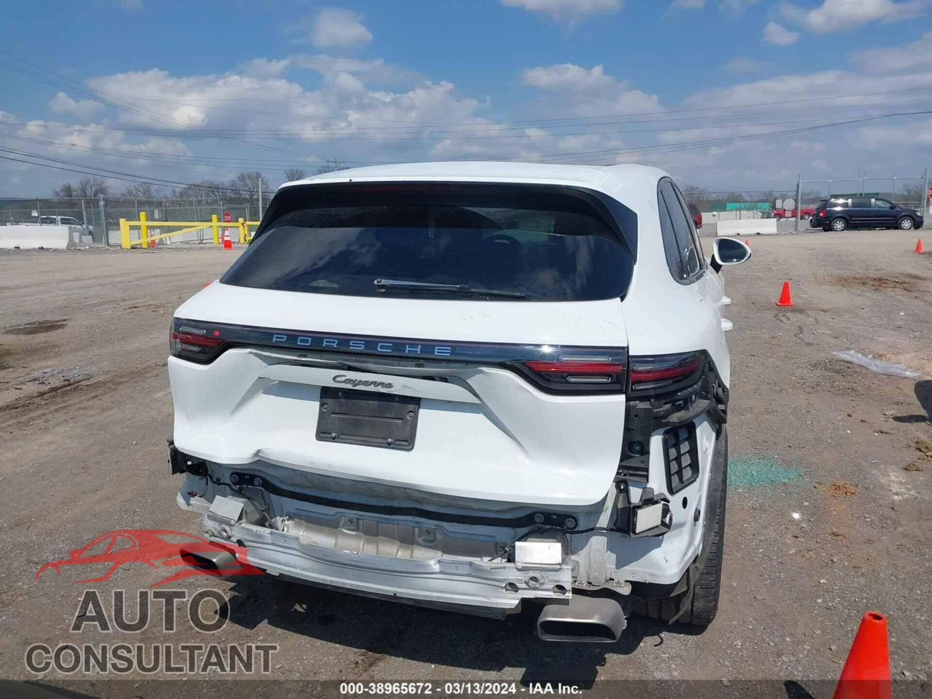 PORSCHE CAYENNE 2019 - WP1AA2AY3KDA17919