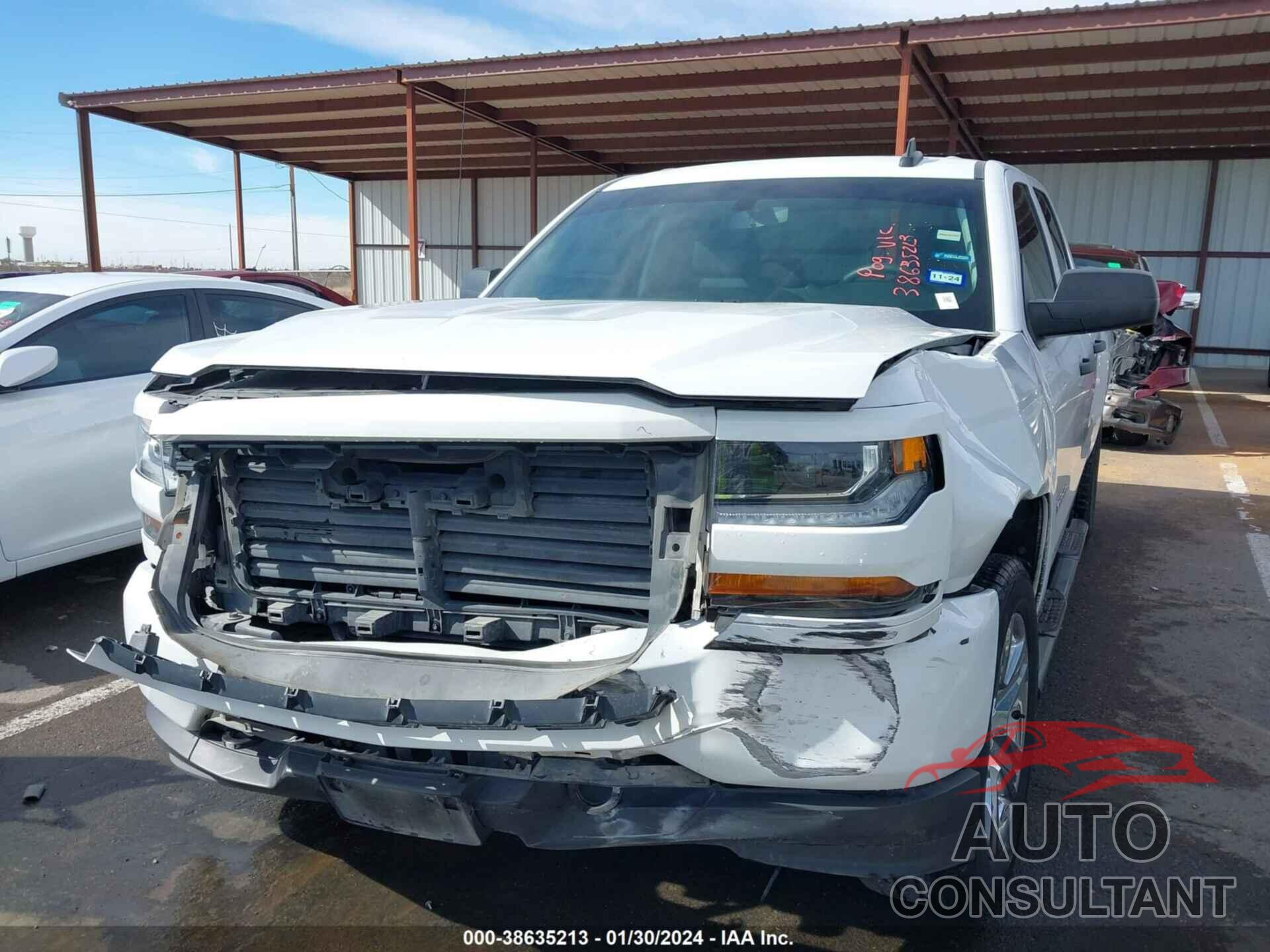 CHEVROLET SILVERADO 1500 2018 - 1GCRCPEHXJZ163418