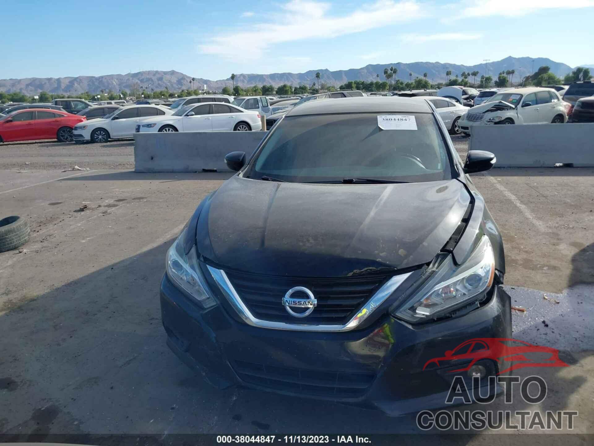 NISSAN ALTIMA 2018 - 1N4AL3AP8JC187356