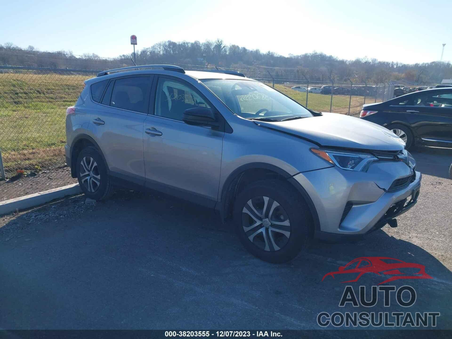 TOYOTA RAV4 2018 - JTMZFREV7JJ178451