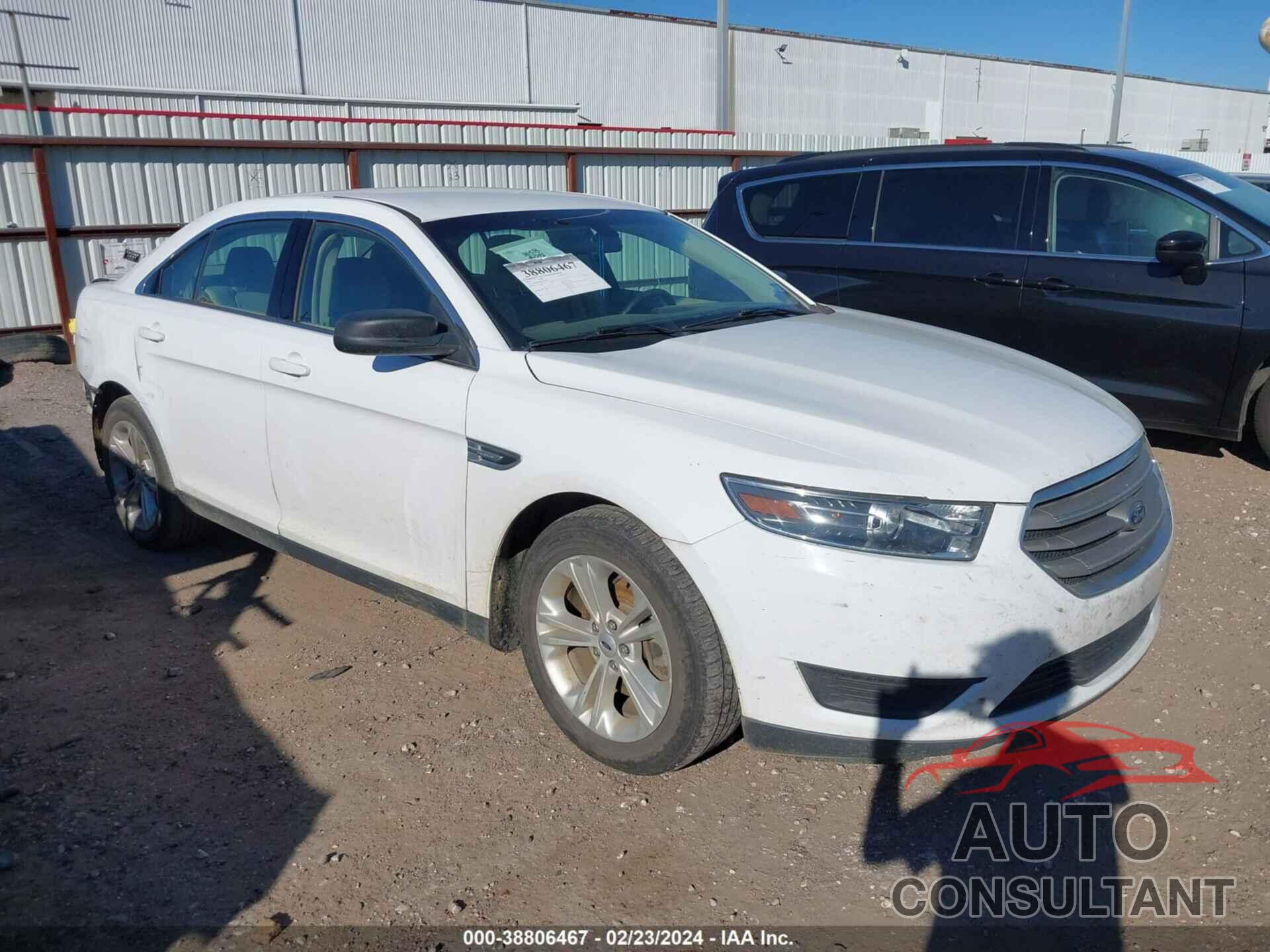 FORD TAURUS 2018 - 1FAHP2D88JG106561