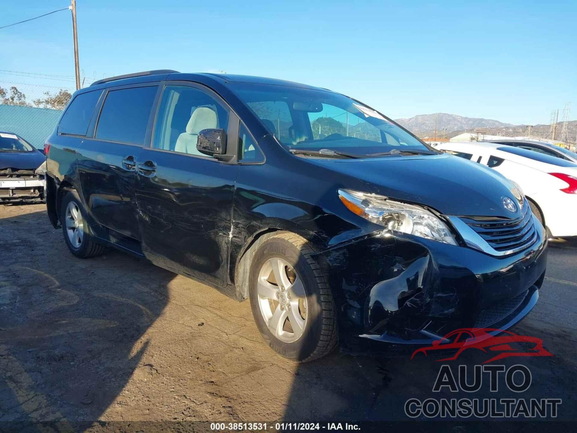 TOYOTA SIENNA 2017 - 5TDKZ3DC5HS832219