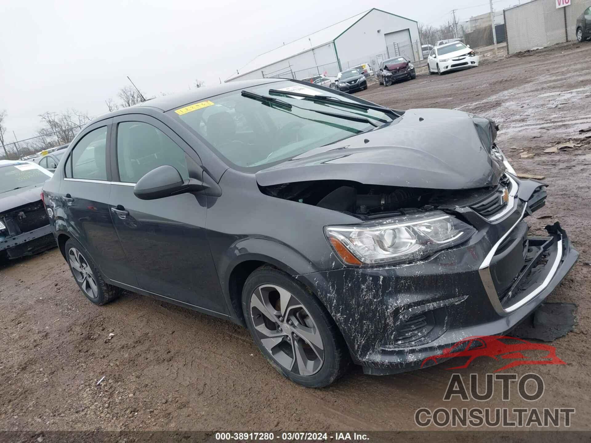 CHEVROLET SONIC 2019 - 1G1JF5SB4K4122962