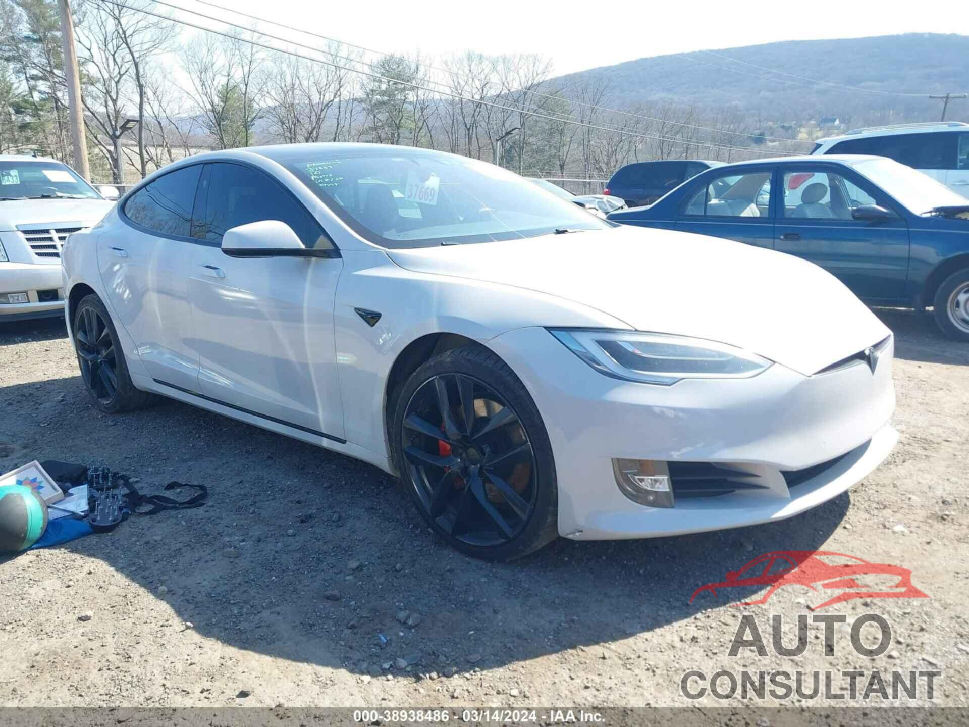 TESLA MODEL S 2018 - 5YJSA1E21JF268774