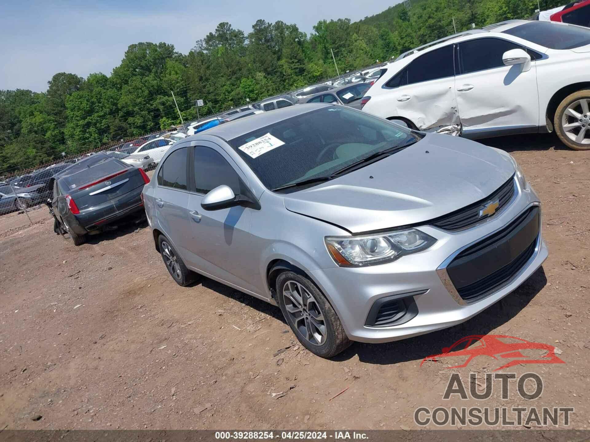 CHEVROLET SONIC 2017 - 1G1JD5SH1H4106401